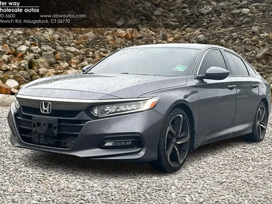 2018 Honda Accord Sport photo 1