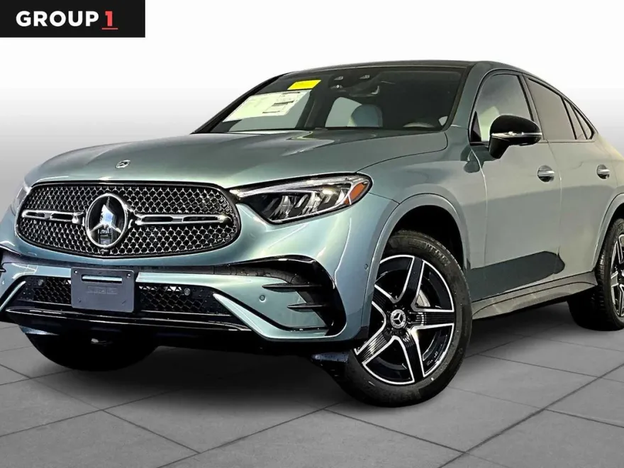 2026 Mercedes Benz GLC 300 4MATIC photo 1