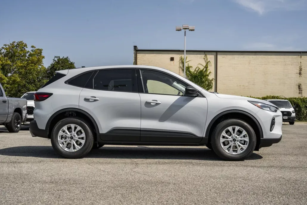 2026 Ford Escape Active photo 1