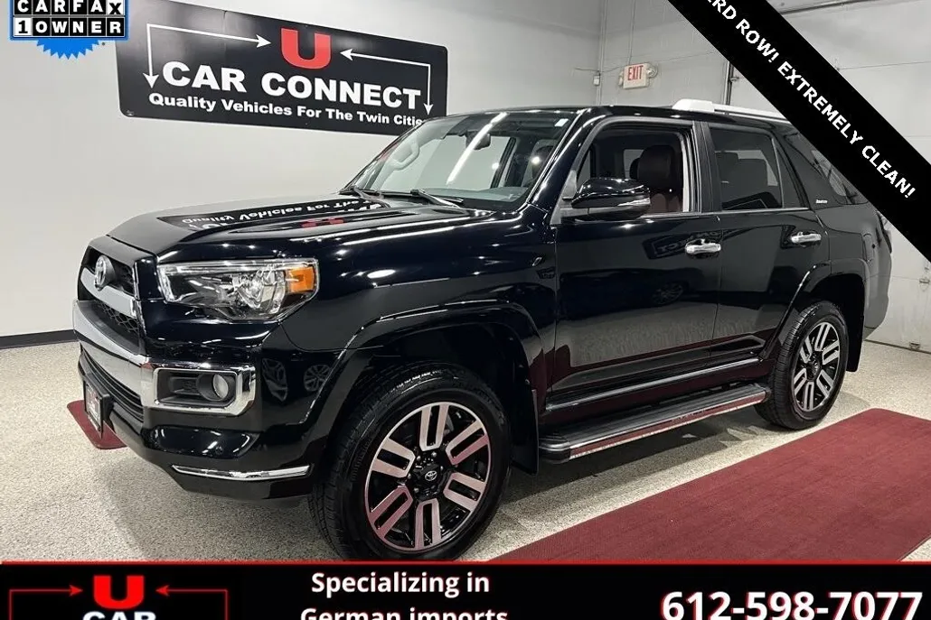 2016 Toyota 4Runner Limited photo 1