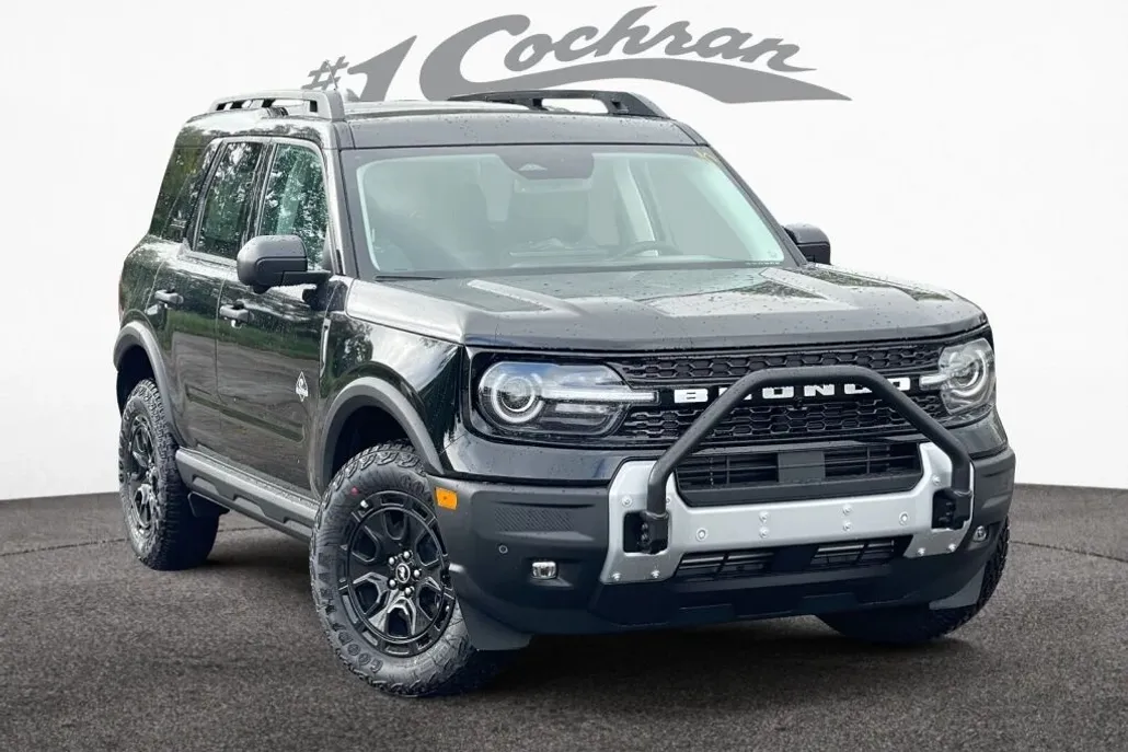 2025 Ford Bronco Sport Outer Banks photo 1