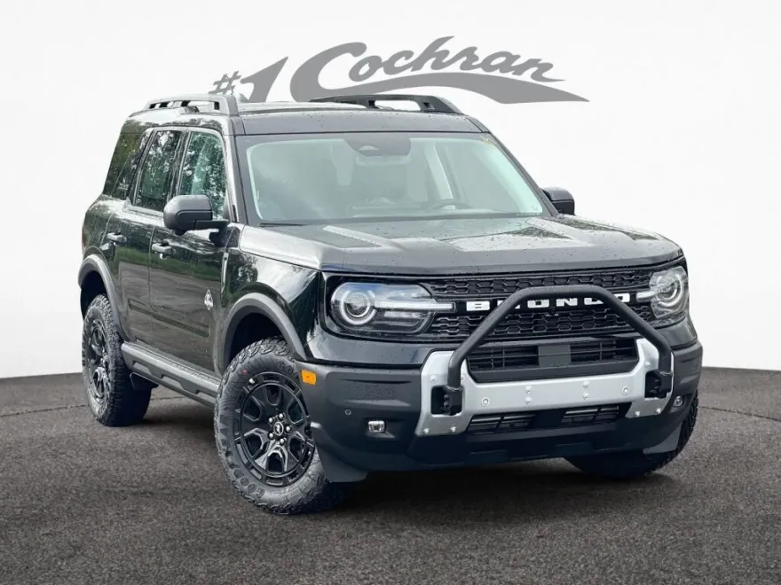 2025 Ford Bronco Sport Outer Banks photo 1