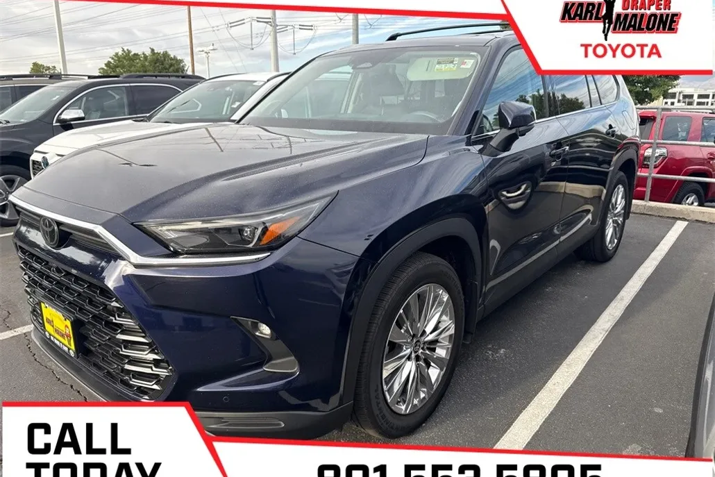 2024 Toyota Grand Highlander Platinum photo 1