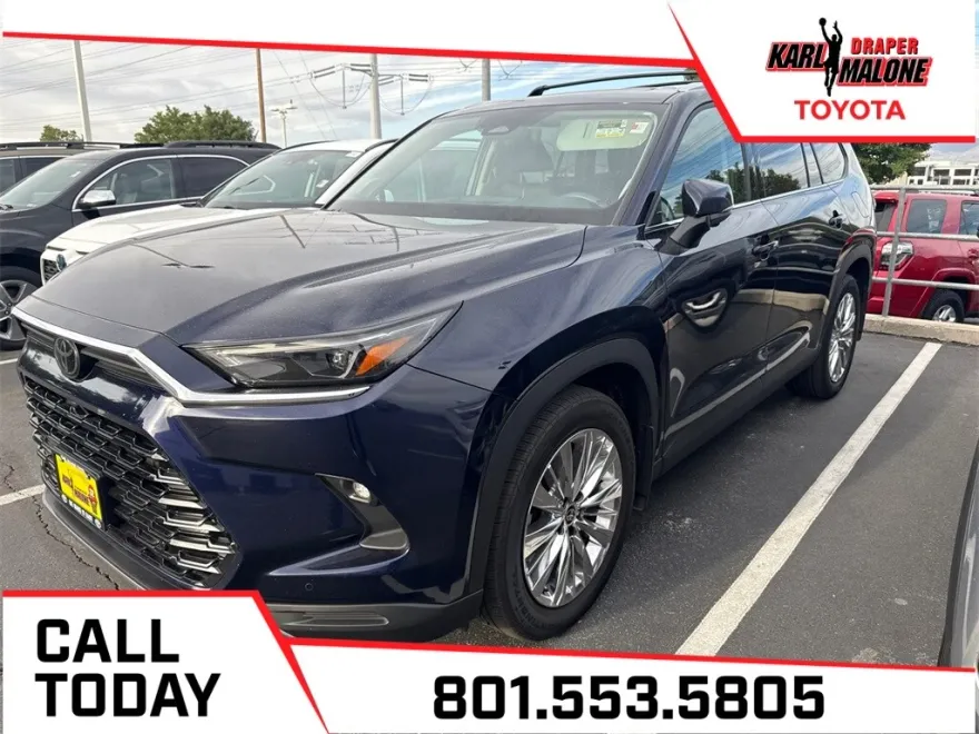 2024 Toyota Grand Highlander Platinum photo 1