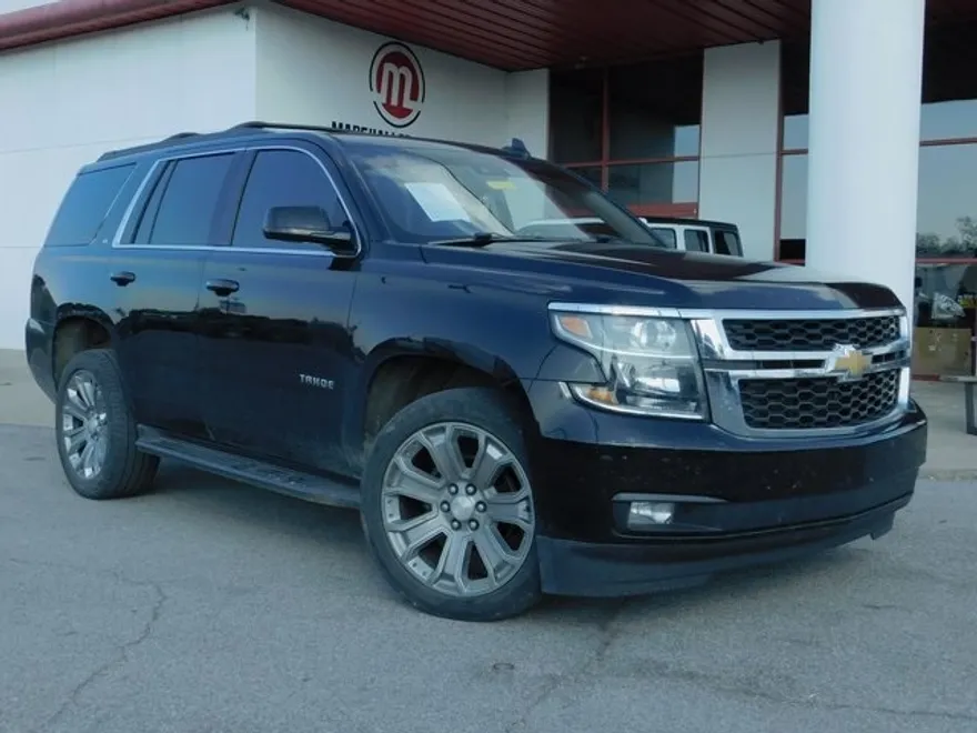 2019 Chevrolet Tahoe LT photo 1