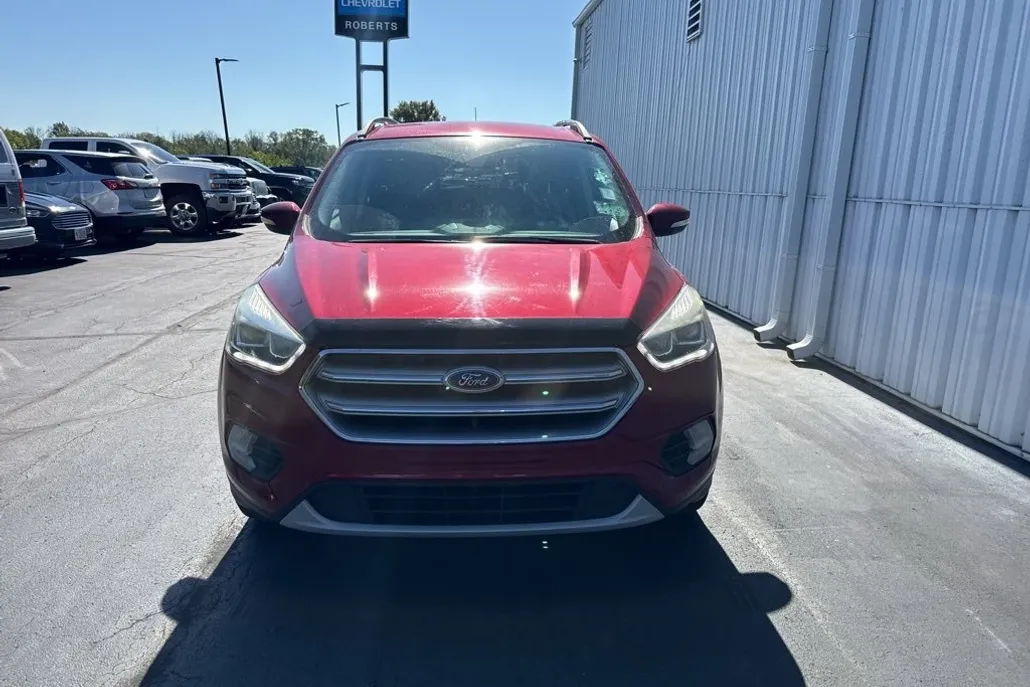 2017 Ford Escape Titanium photo 1