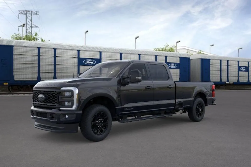 2025 Ford F-350 XLT photo 1