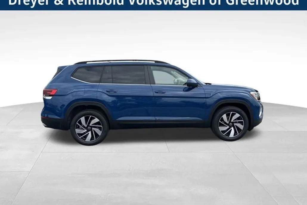 2026 Volkswagen Atlas SE Technology photo 1