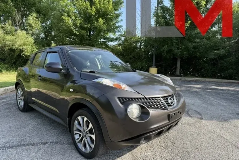 2013 Nissan Juke SL photo 1