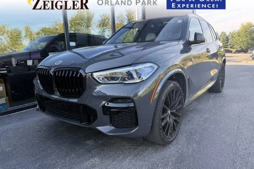 2023 Bmw X5 M50i photo 1