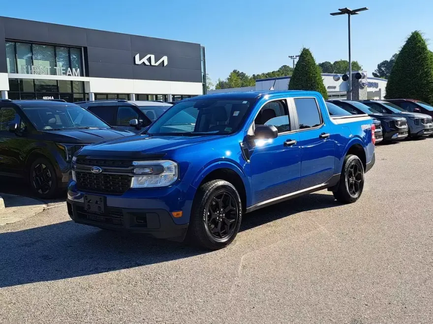 2024 Ford Maverick XLT photo 1