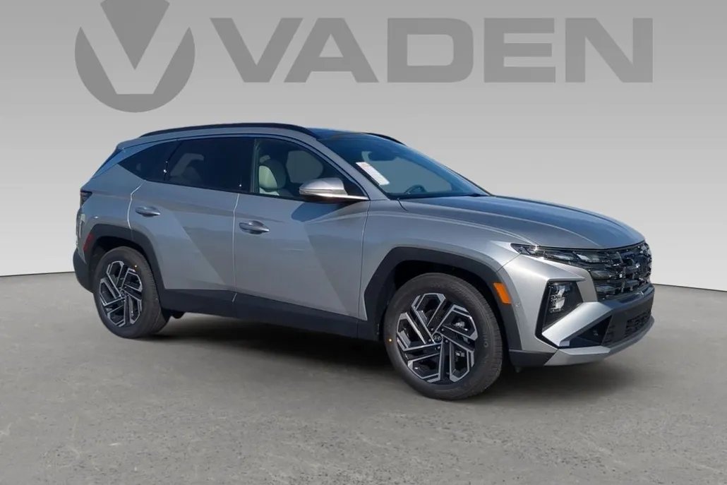 2025 Hyundai Tucson Limited photo 1