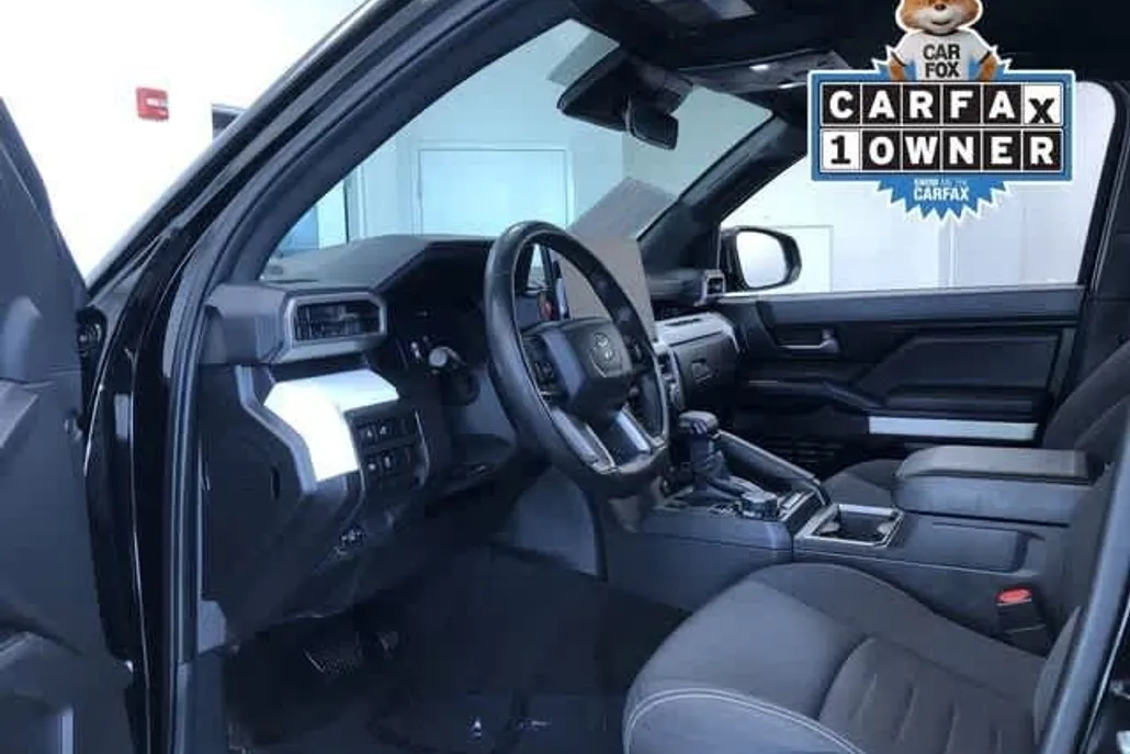 2024 Toyota Tacoma TRD photo 1