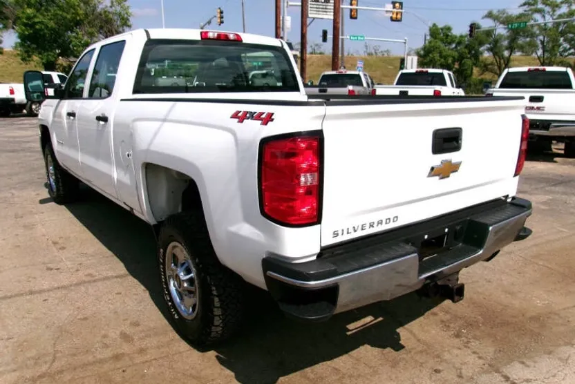 2018 Chevrolet Silverado 2500HD Work Truck photo 1