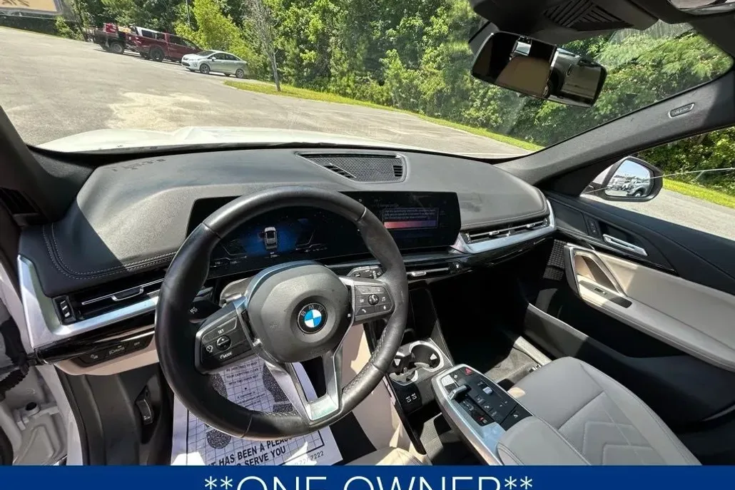 2024 Bmw X1 XDrive28i photo 1