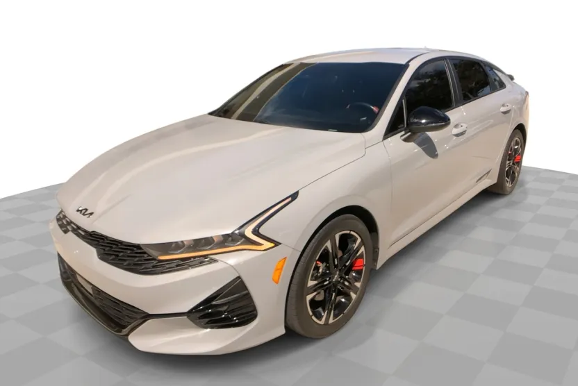 2024 Kia K5 GT-Line photo 1