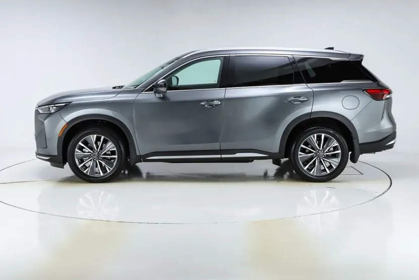 2026 Infiniti QX60 Luxe photo 1