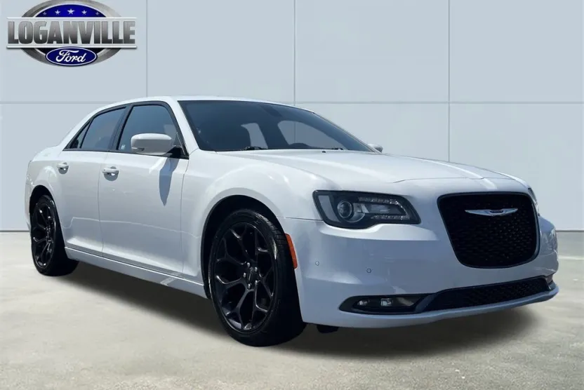 2020 Chrysler 300 S photo 1