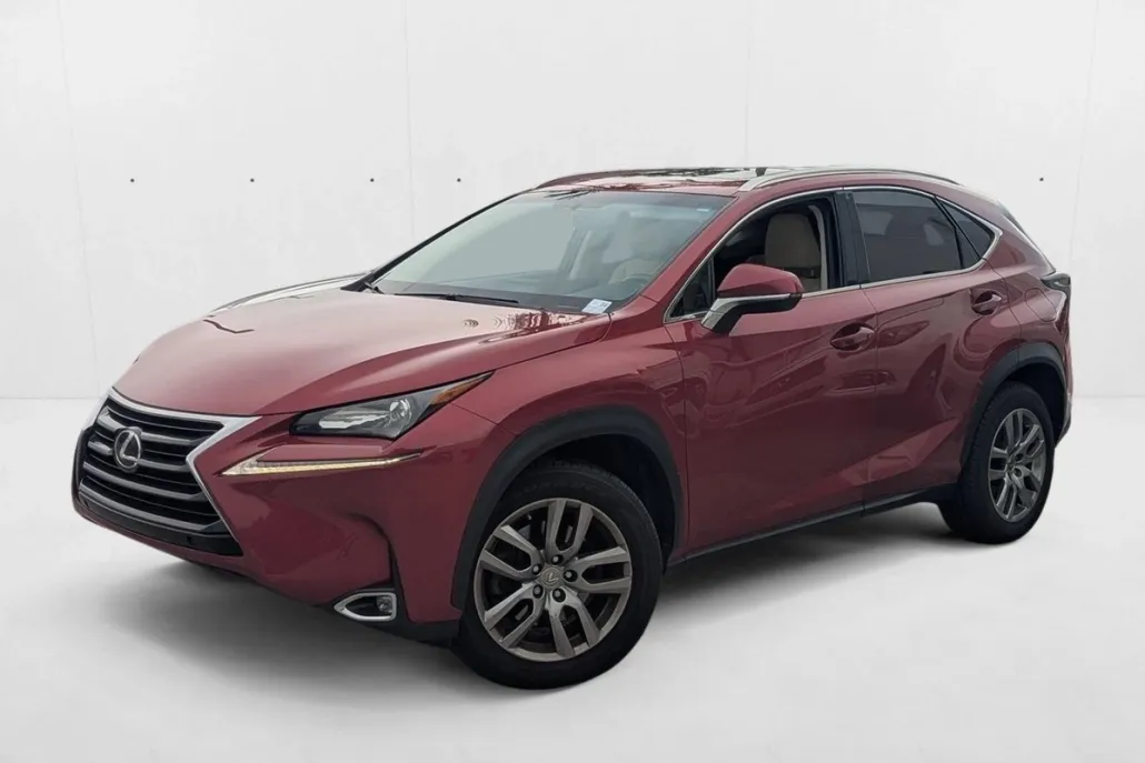 2015 Lexus NX 200t Luxury photo 1