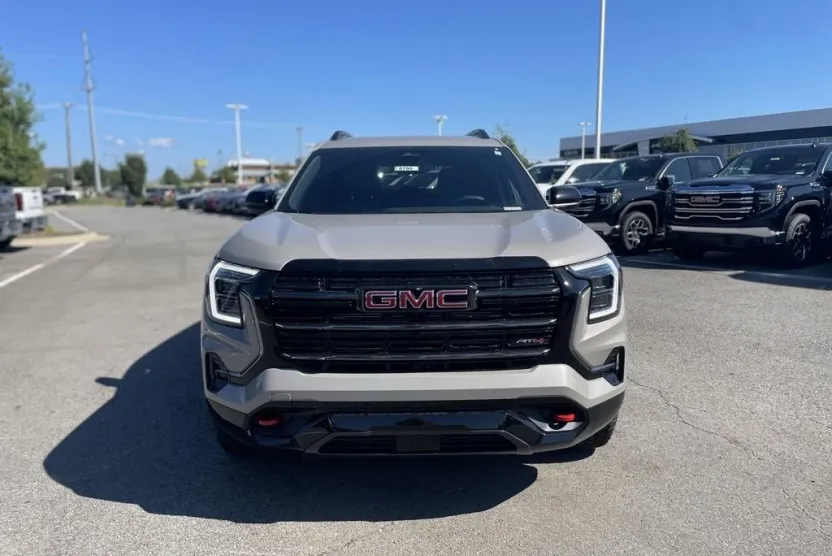 2026 Gmc Terrain AT4 photo 1