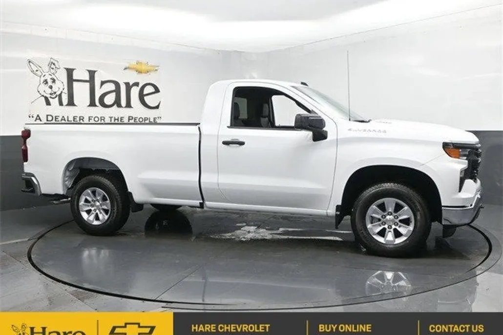 2025 Chevrolet Silverado 1500 photo 1