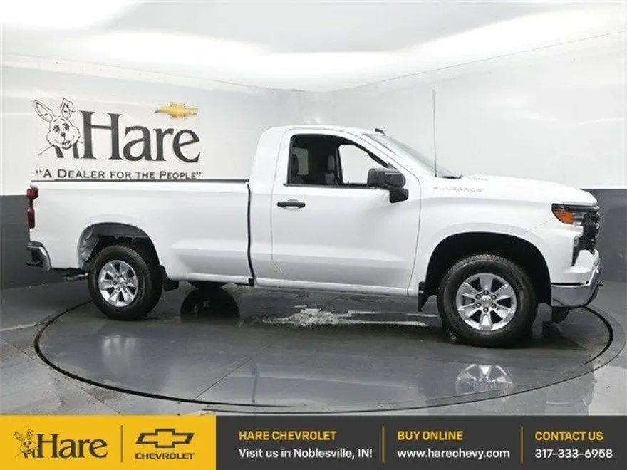 2025 Chevrolet Silverado 1500 photo 1
