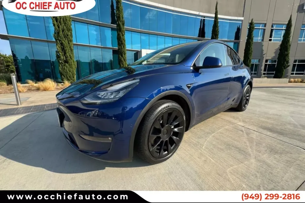2022 Tesla Model Y Long Range photo 1