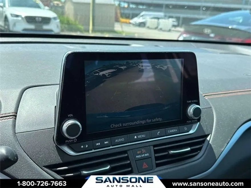 2022 Nissan Altima 2.5 SR photo 27