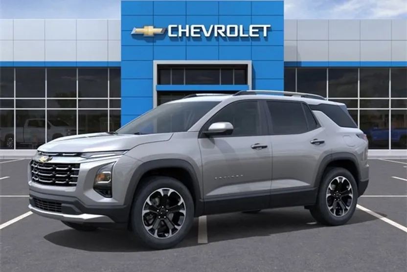 2026 Chevrolet Equinox LT photo 1