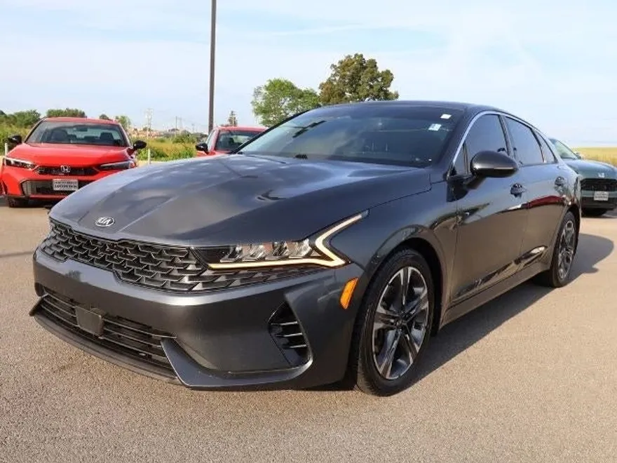 2021 Kia K5 EX photo 1