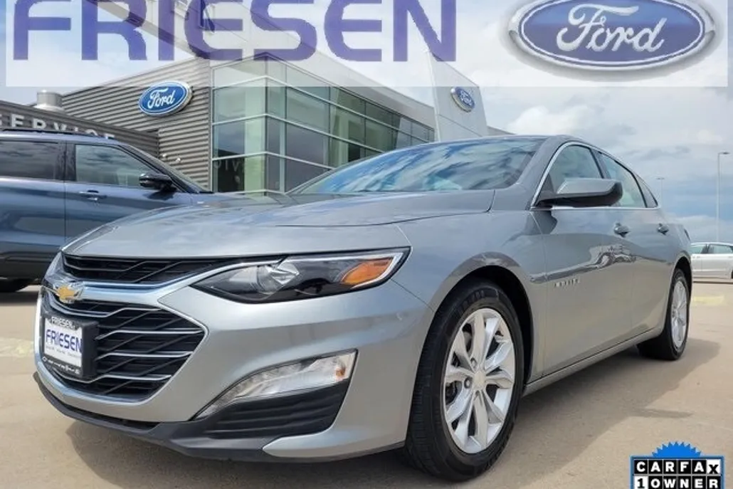 2023 Chevrolet Malibu 1LT photo 1