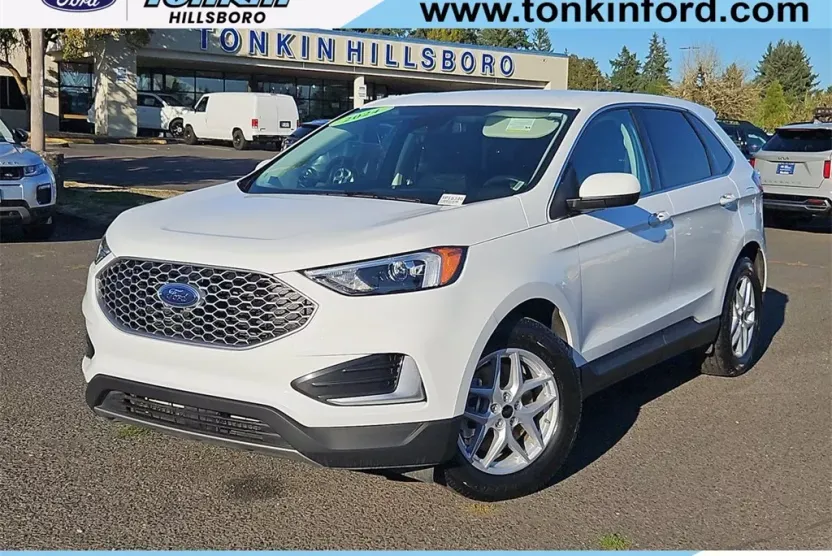 2024 Ford Edge SEL photo 1