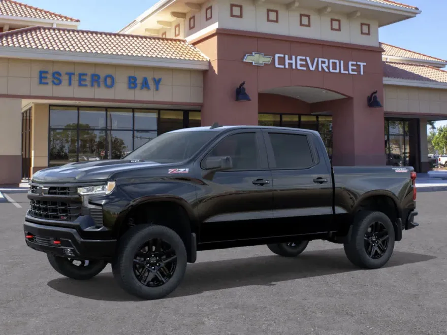 2026 Chevrolet Silverado Trail Boss LT photo 1