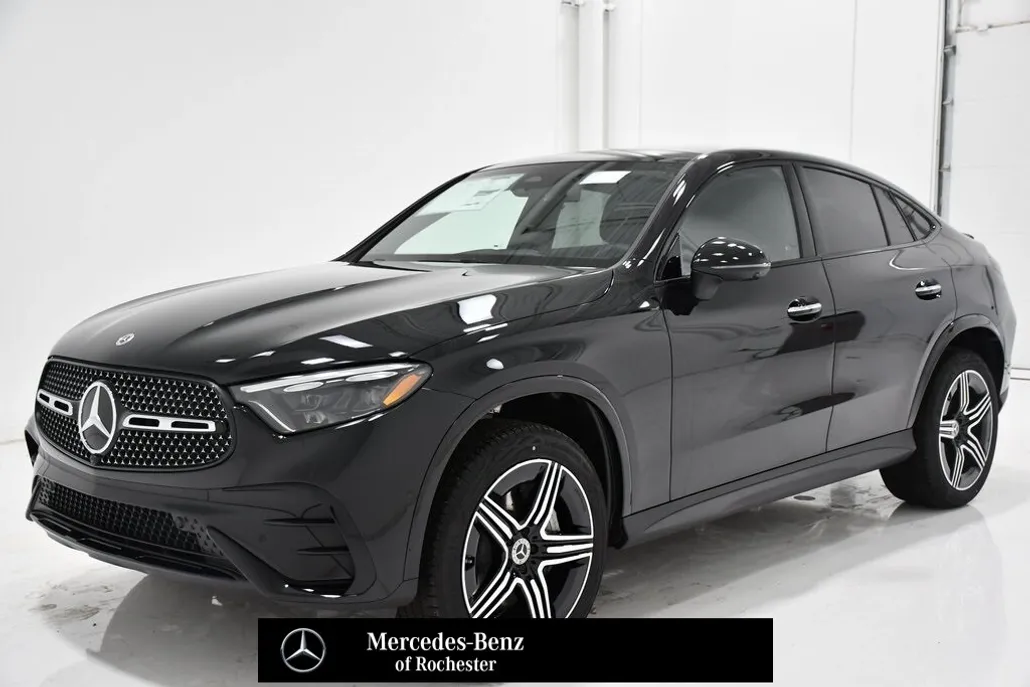2025 Mercedes Benz GLC 300 4MATIC photo 1