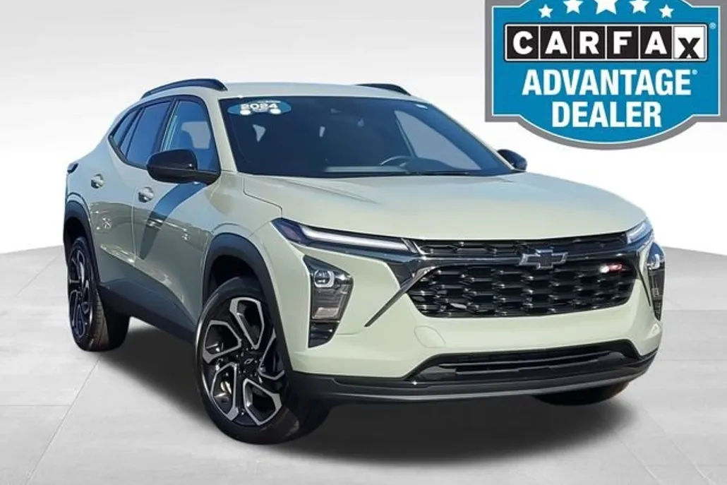 2024 Chevrolet Trax photo 1