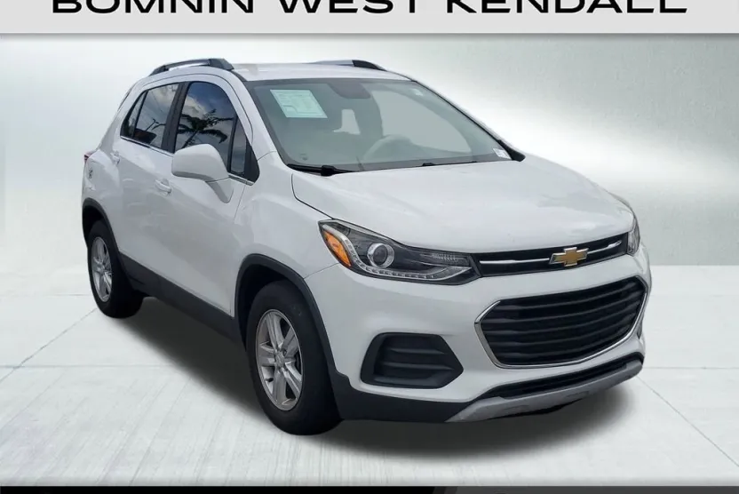 2020 Chevrolet Trax LT photo 1