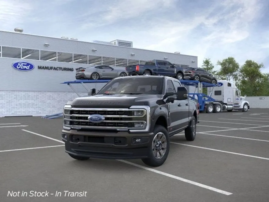 2025 Ford F-350 King Ranch photo 1