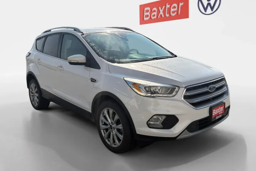 2017 Ford Escape Titanium photo 1