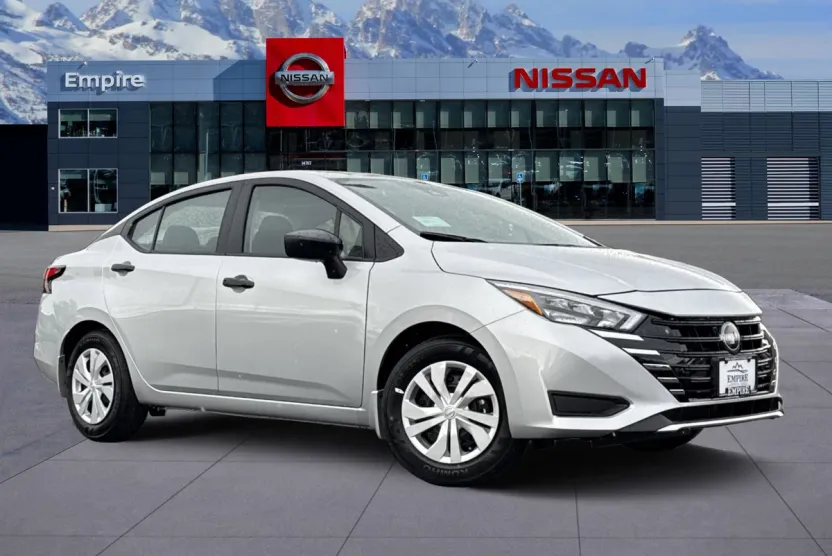 2025 Nissan Versa S photo 1