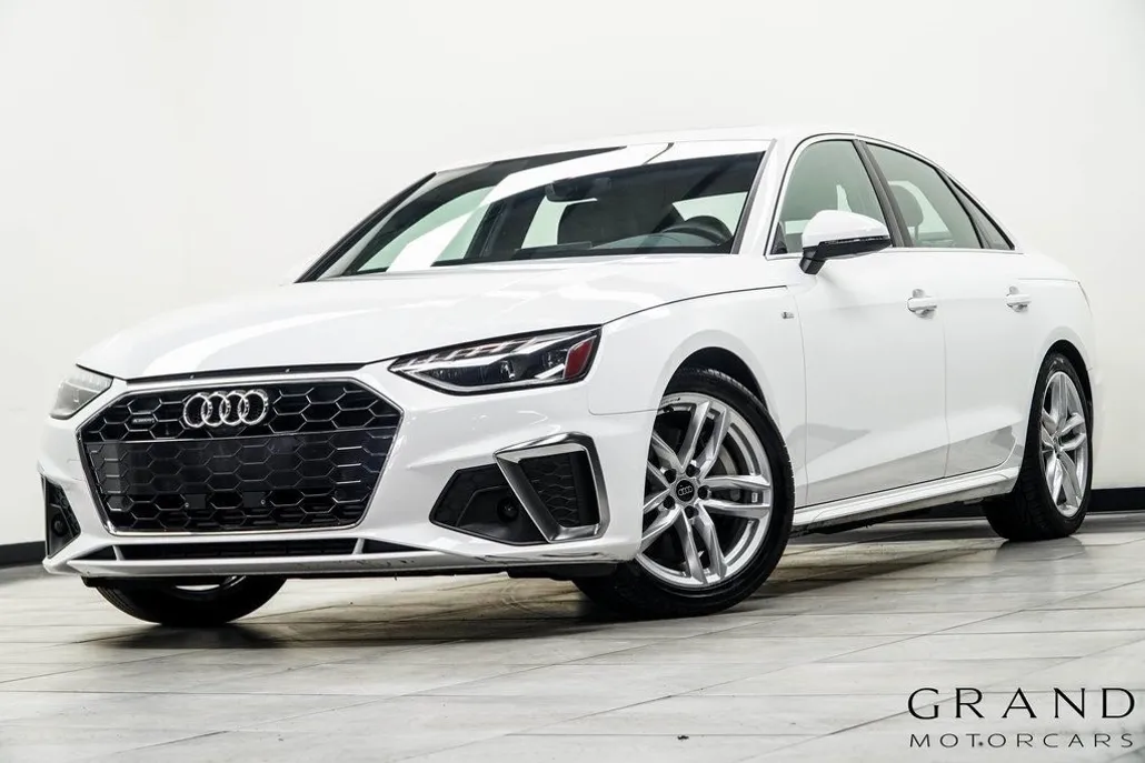2024 Audi A4 S line Premium Plus 45 TFSI Quattro photo 1