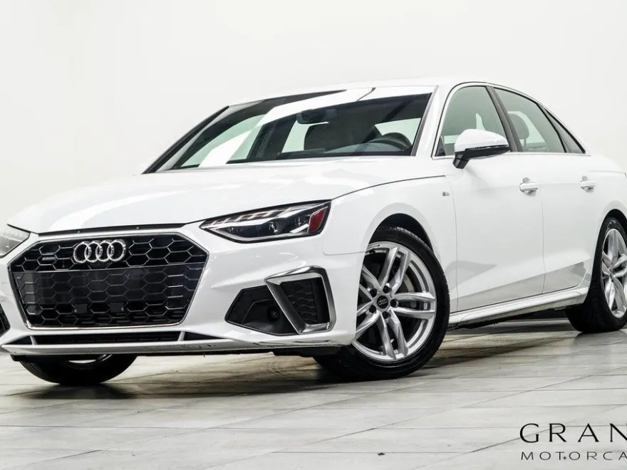 2024 Audi A4 S line Premium Plus 45 TFSI Quattro photo 1