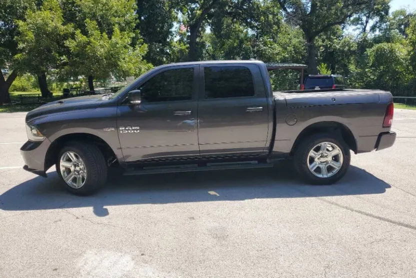 2014 Ram 1500 Sport photo 1