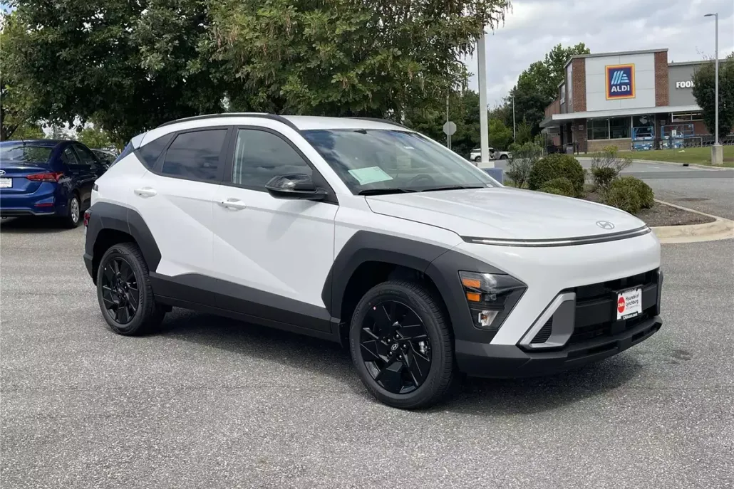 2026 Hyundai Kona SEL photo 1
