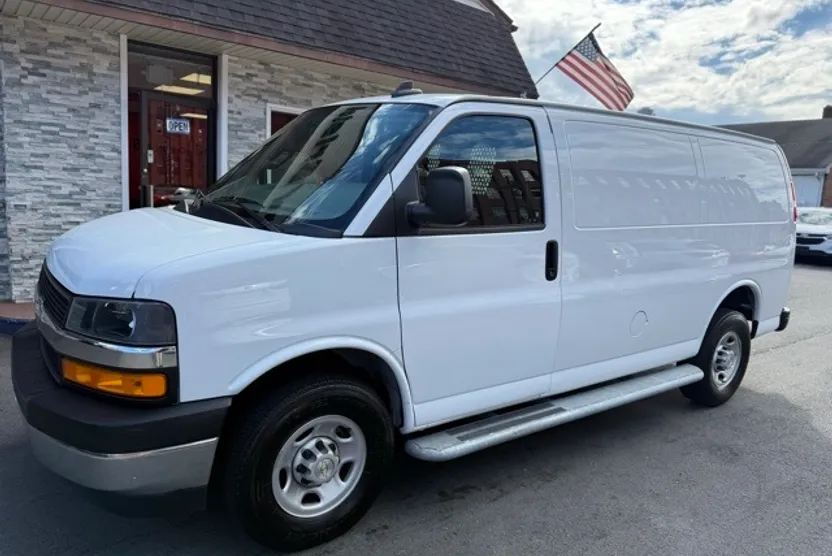 2023 Chevrolet Express 2500 Work Van Cargo photo 1