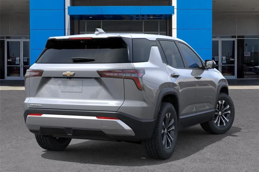 2026 Chevrolet Equinox LT photo 1