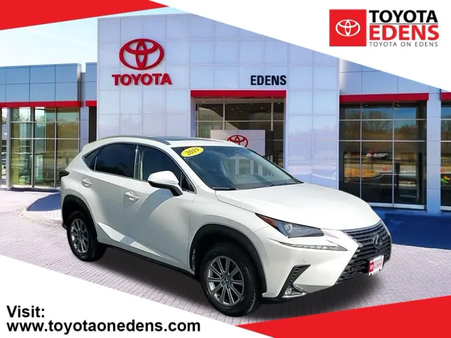 2019 Lexus NX 300 Luxury photo 1