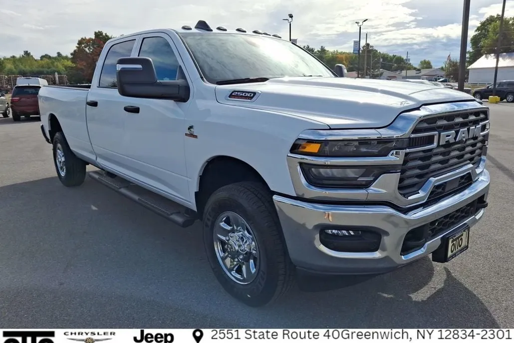 2025 Ram 2500 Tradesman photo 1