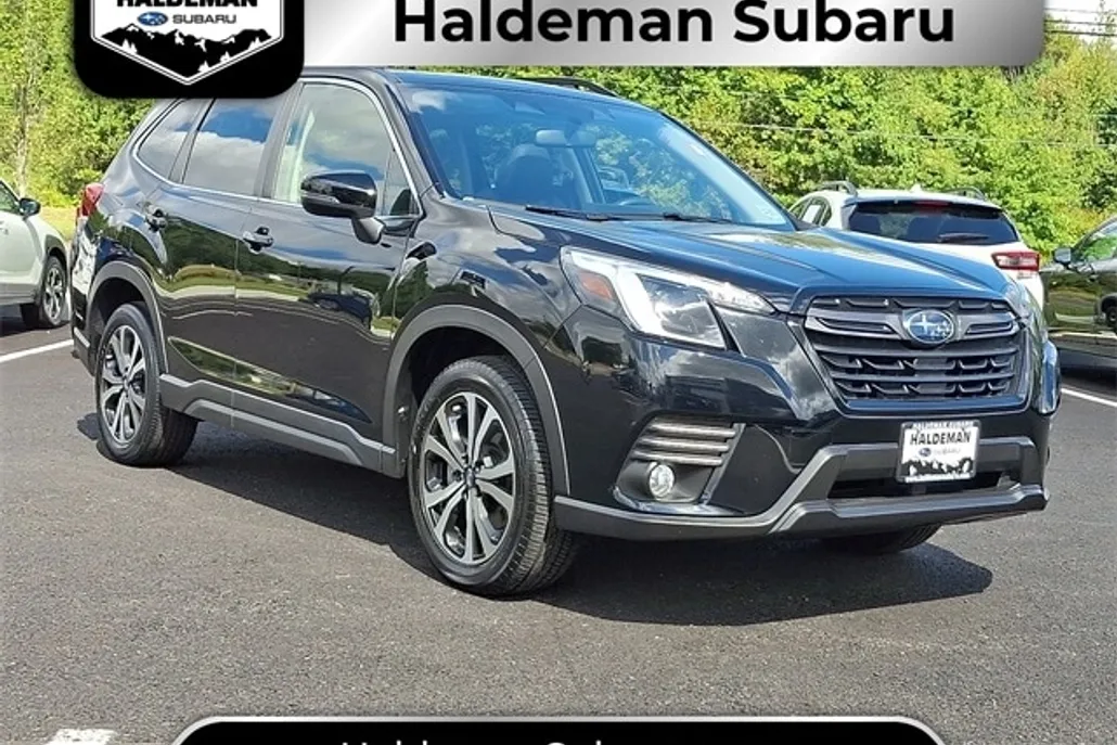 2023 Subaru Forester Limited photo 1