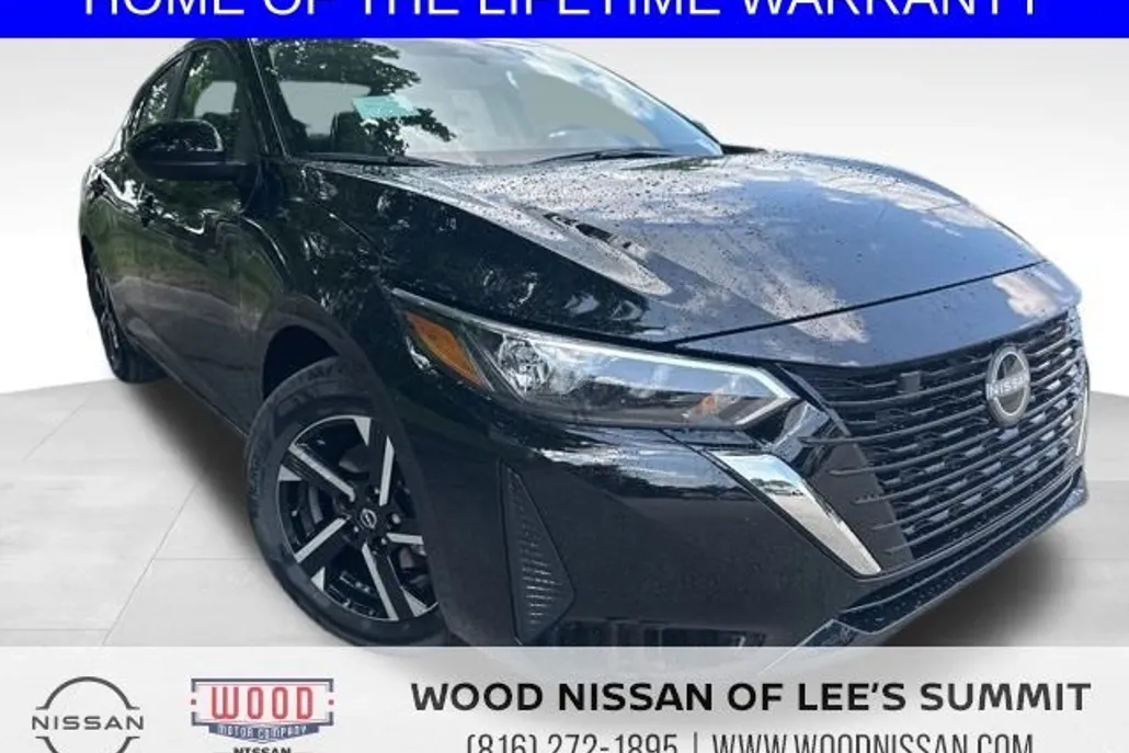 2025 Nissan Sentra SV photo 1