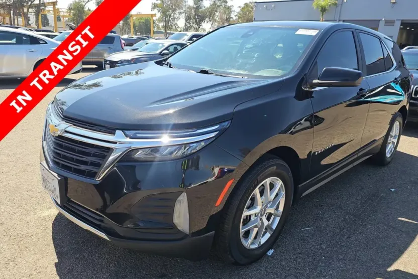2022 Chevrolet Equinox LT photo 1